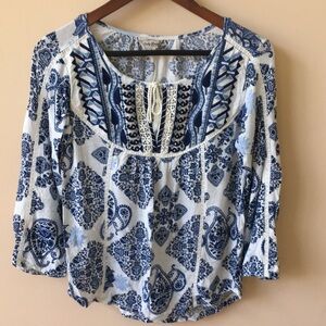 NWOT Blue & White Boho Peasant Top with Embroidered Yoke